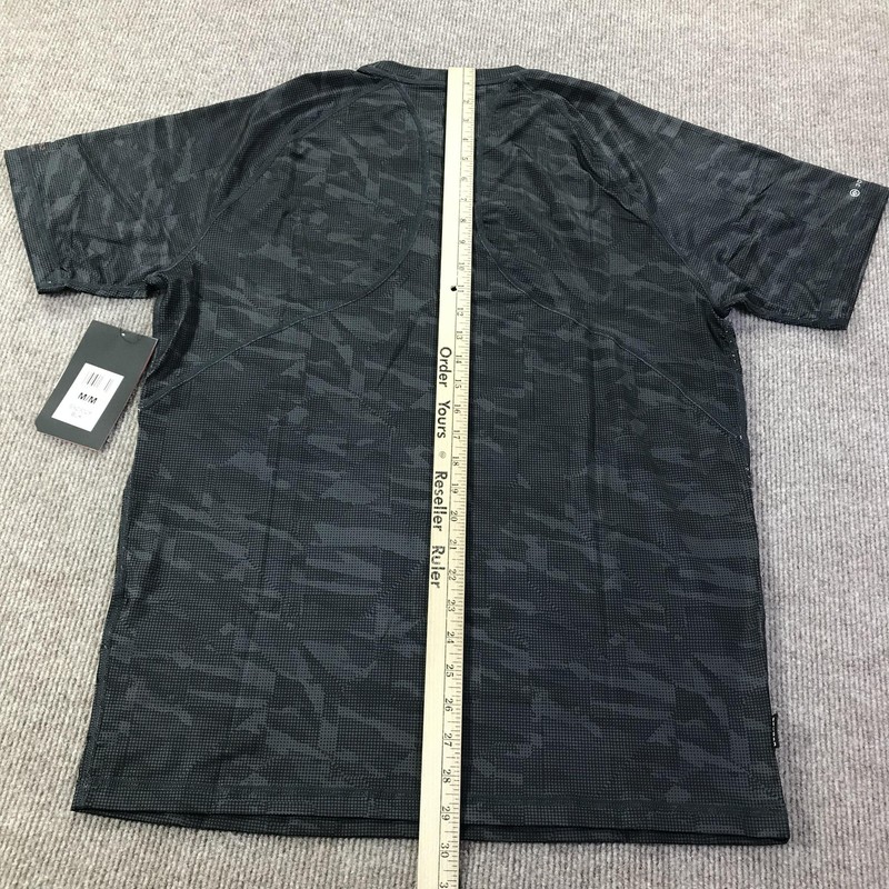 Spyder Rash Guard Shirt Mens Medium Black Camo UPF 30 Quick Dry Surf Tee gallery