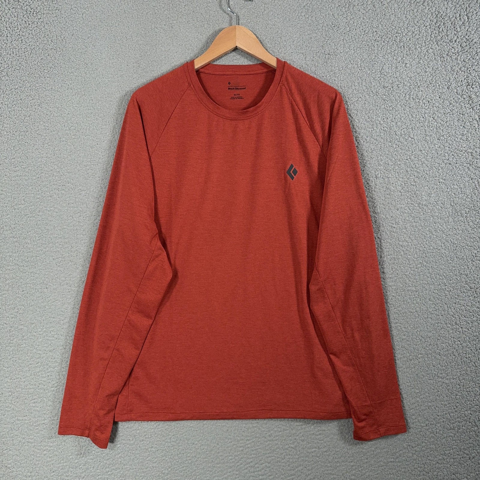 Black Diamond Lightwire LS Tech Tee Shirt Mens XL Orange Long Sleeve Hiking gallery