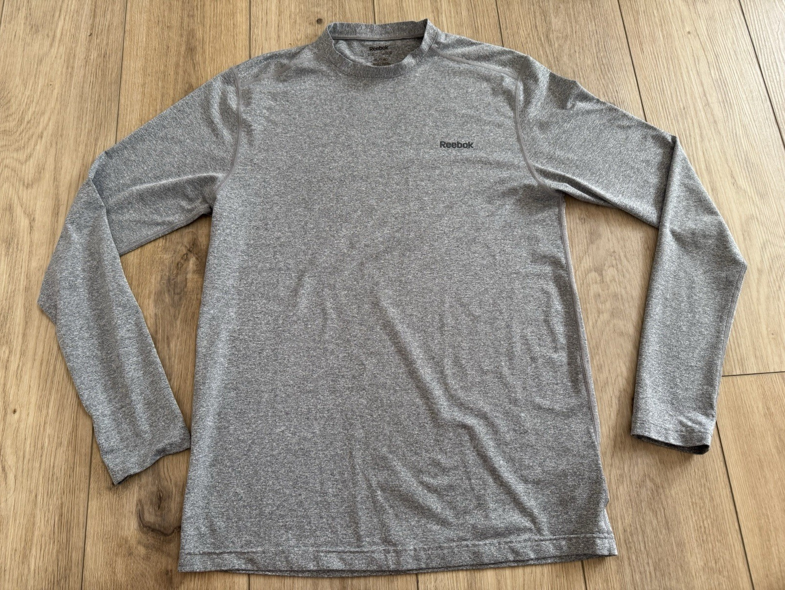 Reebok PLAYDRY Men's XL Gray Crew Neck Long Sleeve Activewear T-Shirt Polyester gallery