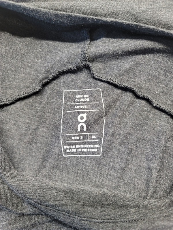 On Cloud Active T Shirt Mens XL Run On Clouds Core T Gym Running Charcoal Gray gallery