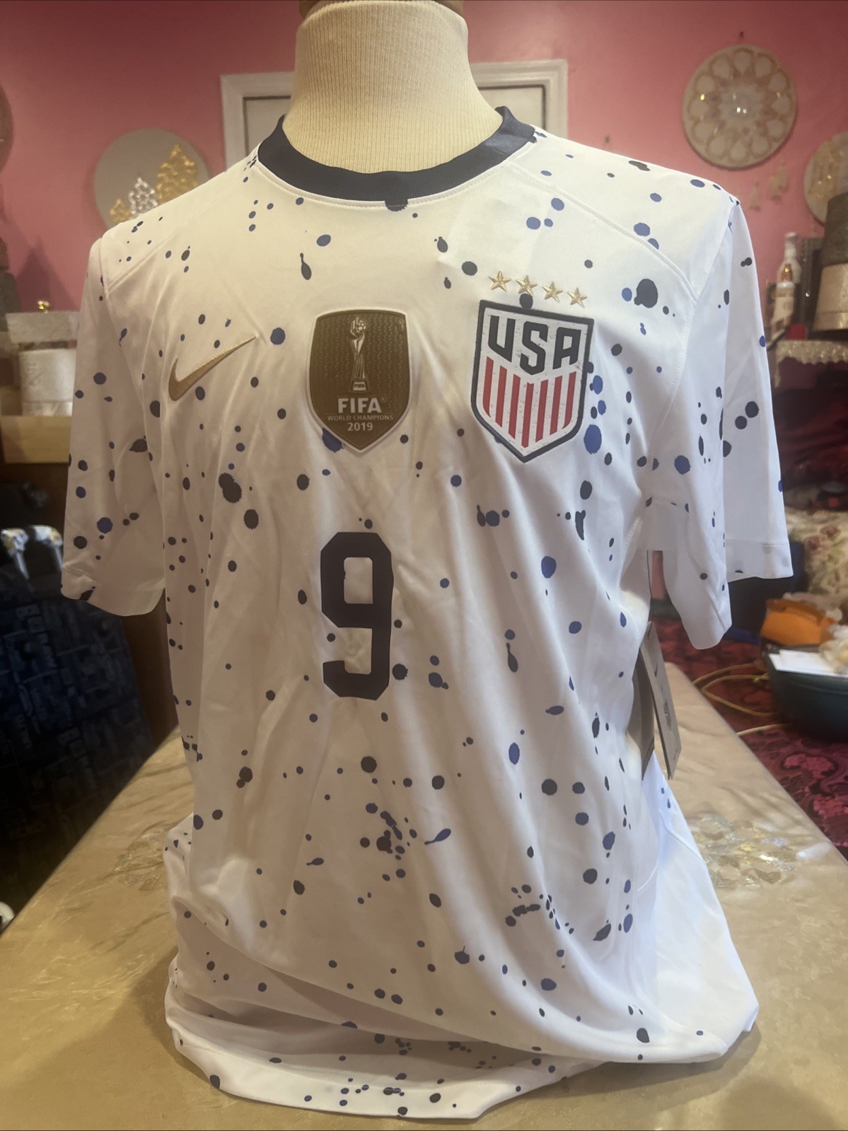 Nike Swanson #9 USWNT FIFA World Cup Champions DR3972-101 Jersey Mens (L) gallery