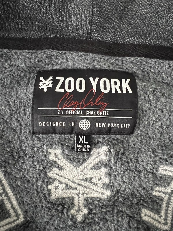 Y2K Zoo York Jacket Men’s XL Full Button Up Gray And Black Logo gallery
