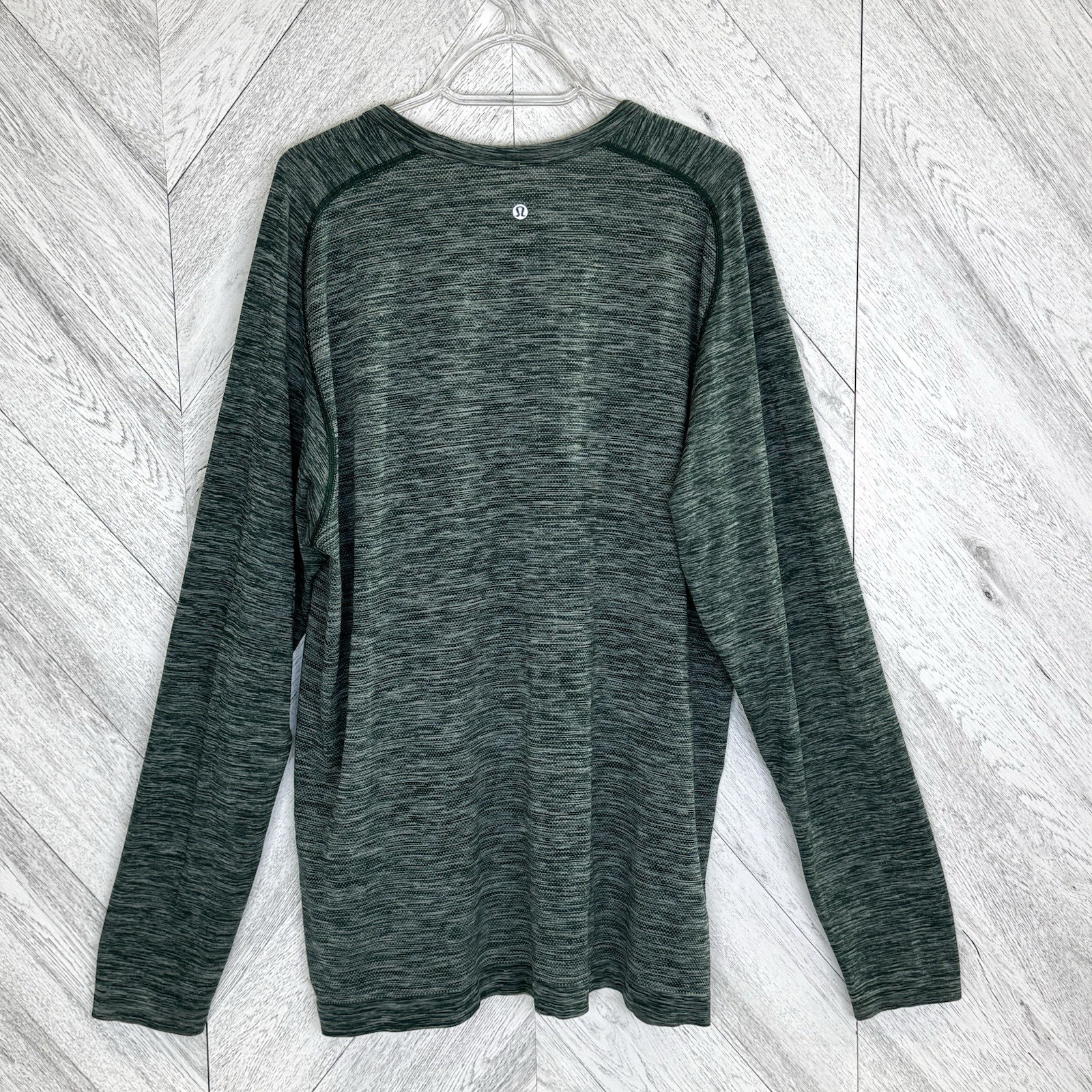 Lululemon Metal Vent Tech Long Sleeve Henley Shirt Mens XXL 2XL Static Green gallery
