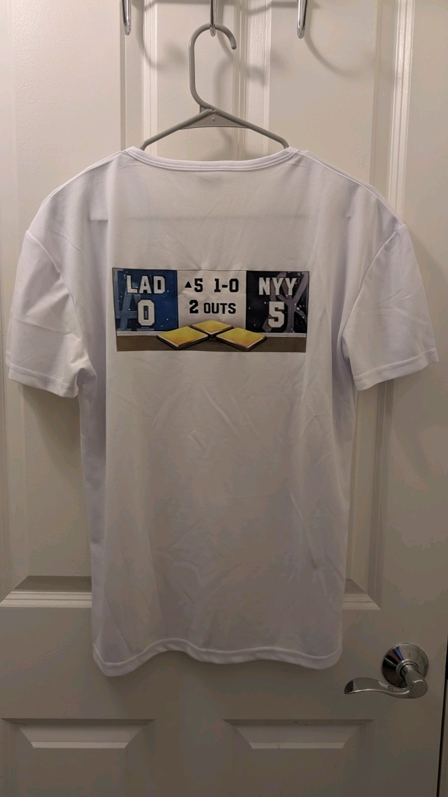 L.A. Dodger T-shirt Dry Fit Size XL (size runs small. read description) gallery