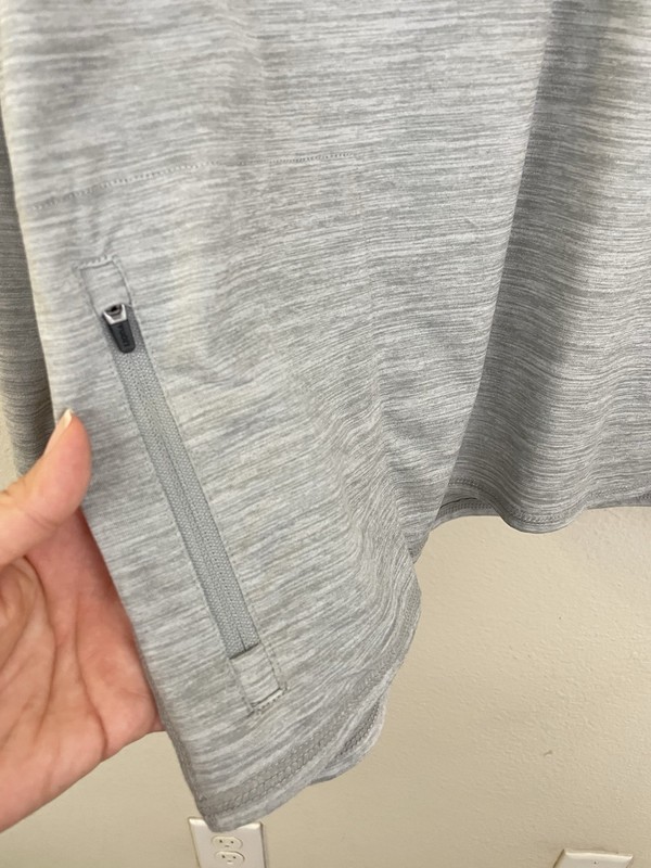 VUORI Men's Ease Performance Half-Zip Pullover Light Gray Size S/M gallery
