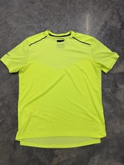 Nike Men’s Tech Pack Breathable Highlight Yellow Shirt AQ6375-702 Mens Sz Medium
