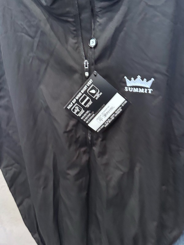 NWT Footjoy The Summit Golf Zippered Wind Vest Small S gallery