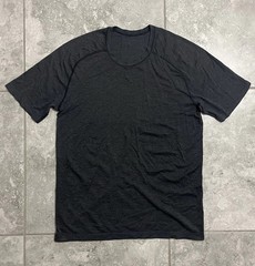 Lululemon Metal Vent Tech Short Sleeve T Shirt Performance Tee Charcoal Mens M