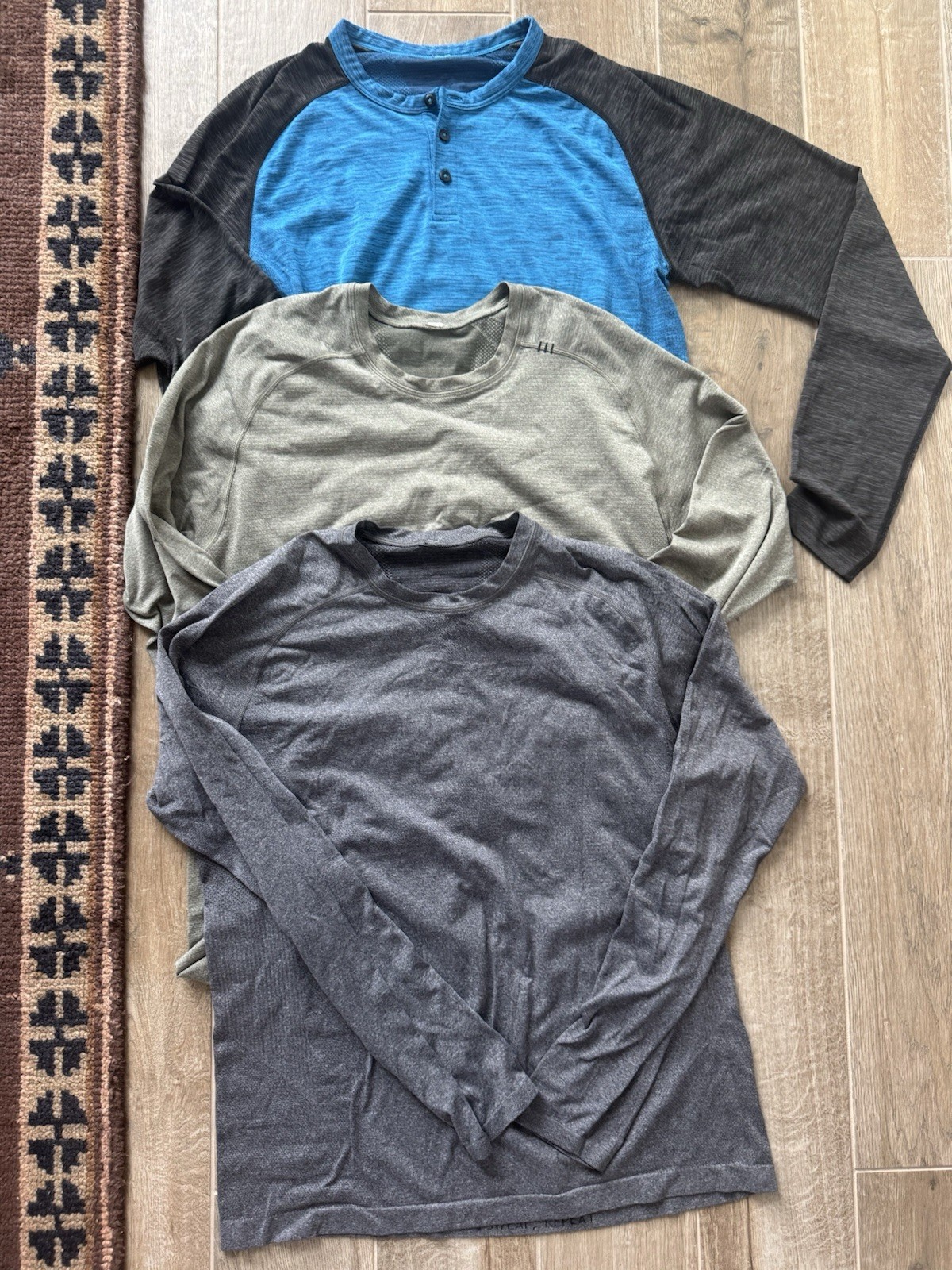 Lululemon Men's Swiftly Tech Long Sleeve- Lot Of 3 -Large gallery