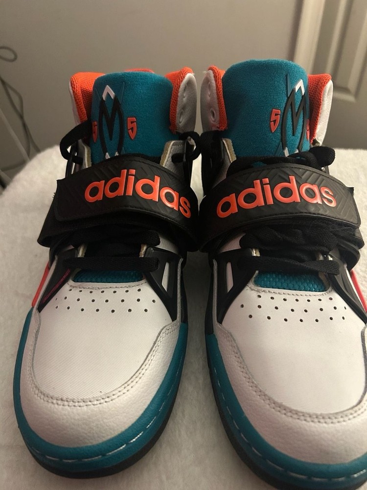Adidas Mutombo 5 Basketball Shoes Size 9