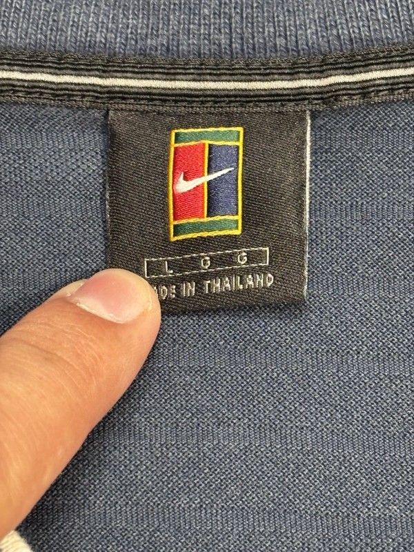 Vintage NikeCourt Heritage Tennis Polo Men’s Large Blue Striped Multi-Color Logo gallery