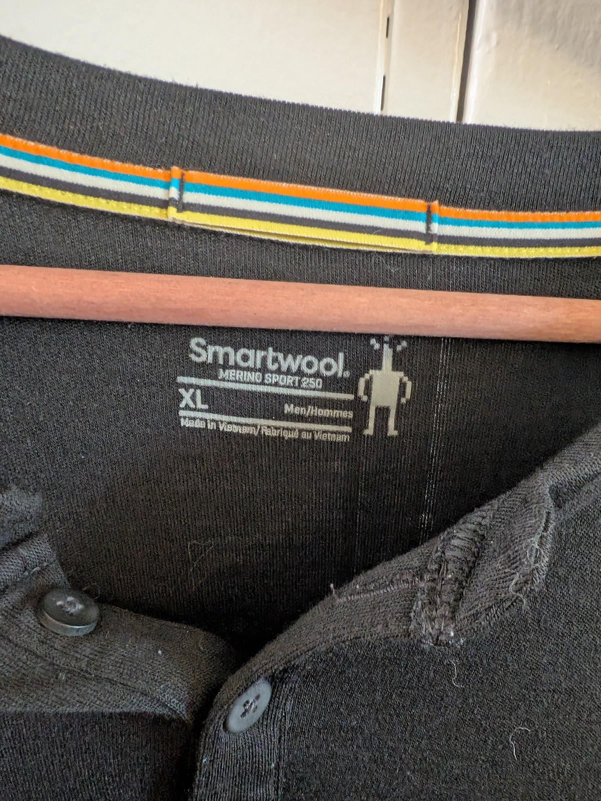 Smartwool Shirt Mens XL Henley Black Teal 250 Merino Wool Thermal Base Layer gallery