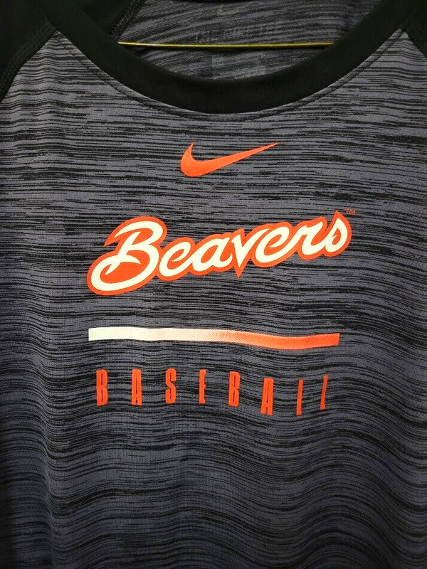 Oregon State Beavers Nike Pullover Medium Dri-Fit 3/4 Sleeved Gray Large OSU gallery