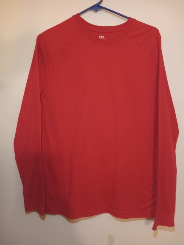 Performance Blend Long Sleeve Tee Sz. Small (34-36) Red. From Athletic Works.. gallery