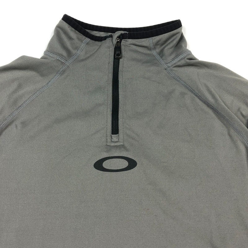Oakley 1/4 Zip Gray Pullover Lightweight Work Out Running Size Small S B2 gallery