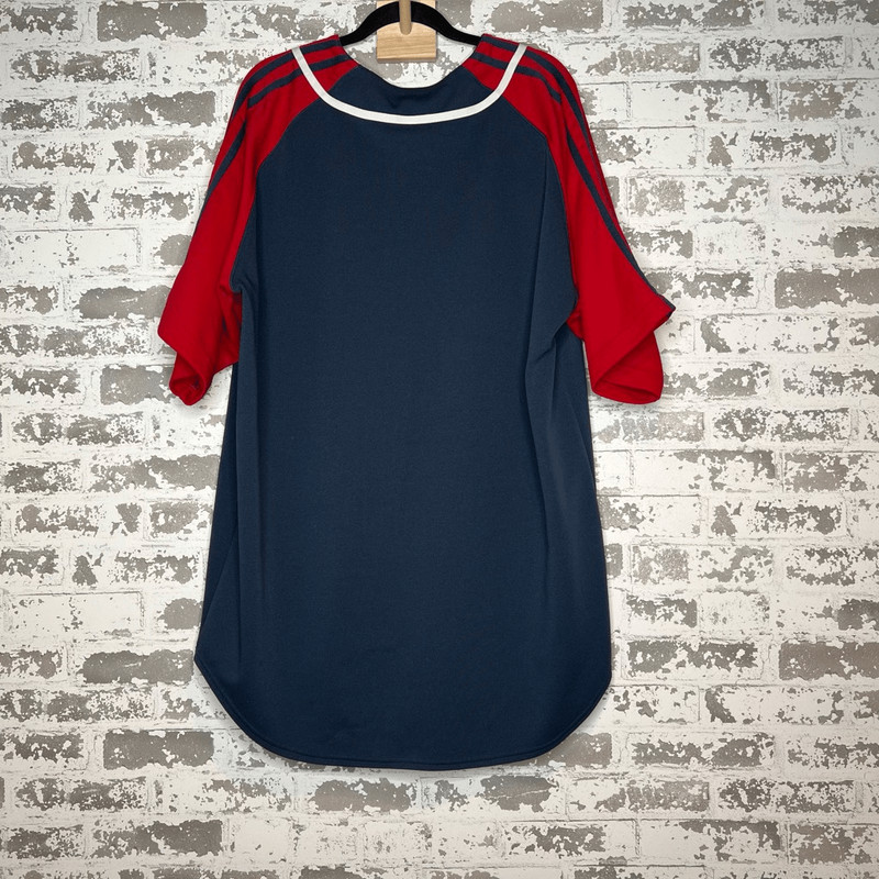 True fan vintage/ retro Cleveland Indians jersey gallery