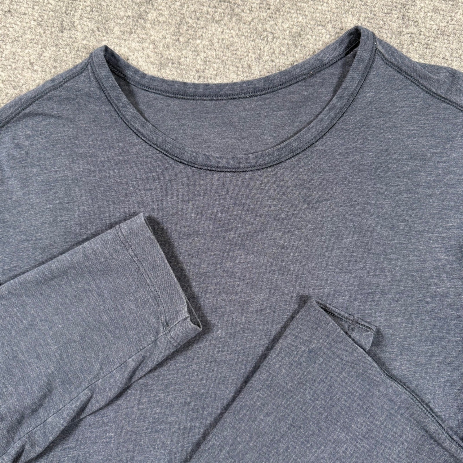 Lululemon Commission Shirt Small Long Sleeve Gray Athletic Training Casual Men's gallery