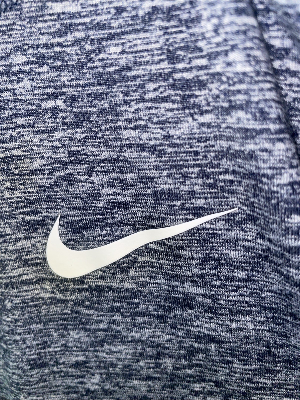 Nike Men's Dri-Fit Light Grey 1/4-Zip Long Sleeve Running Pullover L Thumb Holes gallery