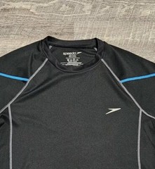 Speedo Men’s Athletic Black Polyester Short Sleeve Pullover Shirt Size Medium