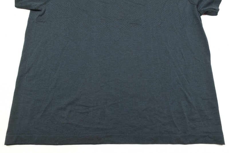Rhone Performance Training Shirt Mens Large Black Short Sleeve Stretch Gym gallery
