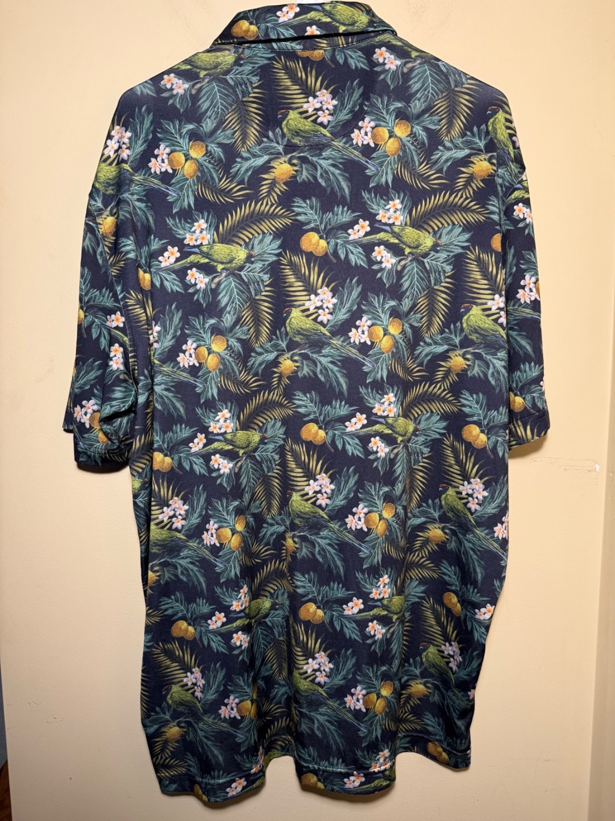 Chase 54 Tropical Birds & Lemons Shirt | Size Large | Performance Golf Outdoor gallery