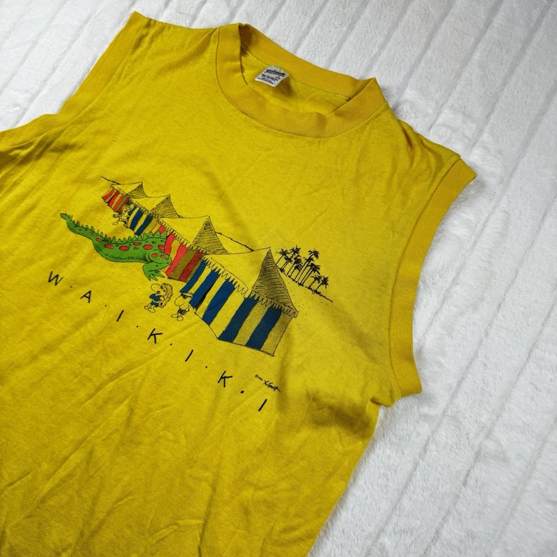 VTG 1985 Waikiki Hawaii Tank Top T-Shirt Size Large Yellow Novelty Dinosaur Fun gallery