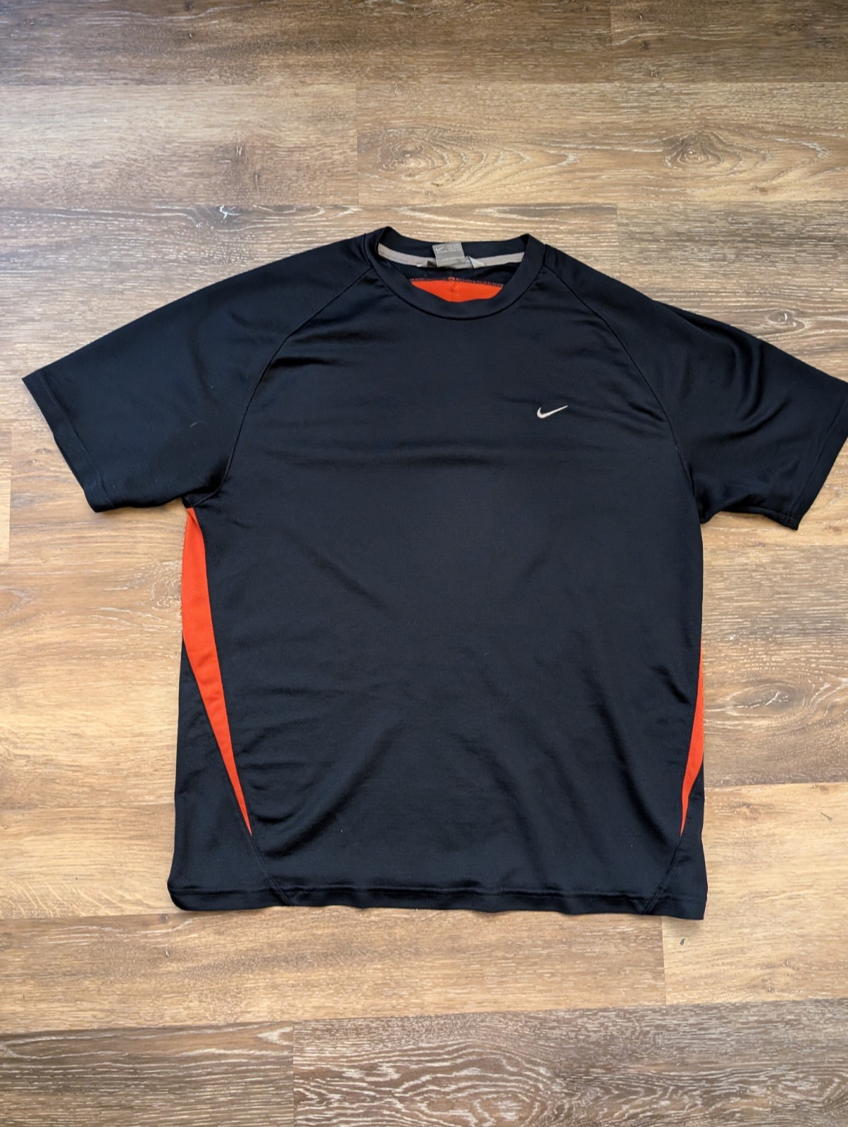 Nike Y2K Embroidered Swoosh Athletic Blue and Orange Crew Neck Tee Men’s Size L gallery