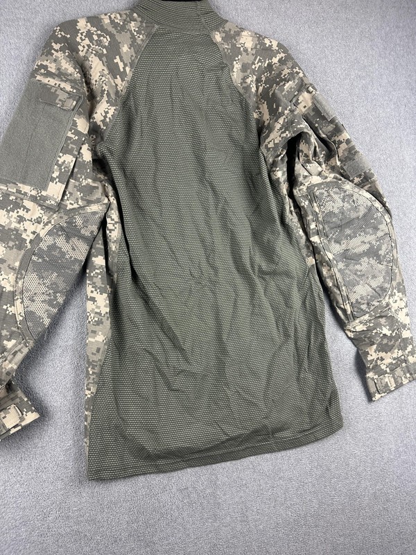 Massif Army Combat Shirt Mens Medium Green Camo Long Sleeve Tactical ACU Jersey gallery