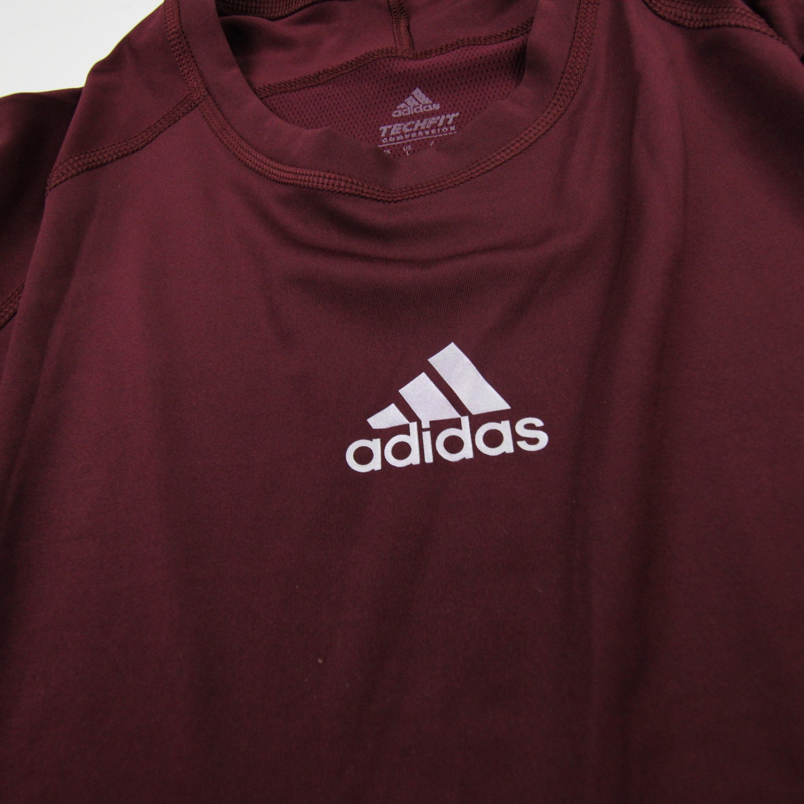 adidas Techfit Compression Top Men's Maroon New without Tags Multiple Sizes gallery