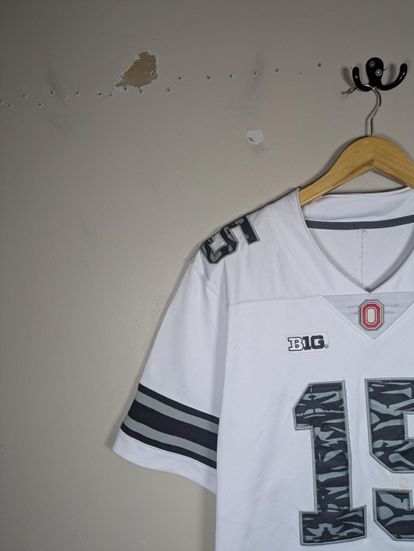 Nike Ohio State Ezekial Elliott Land of the Wolves Alternate Football Jersey M gallery