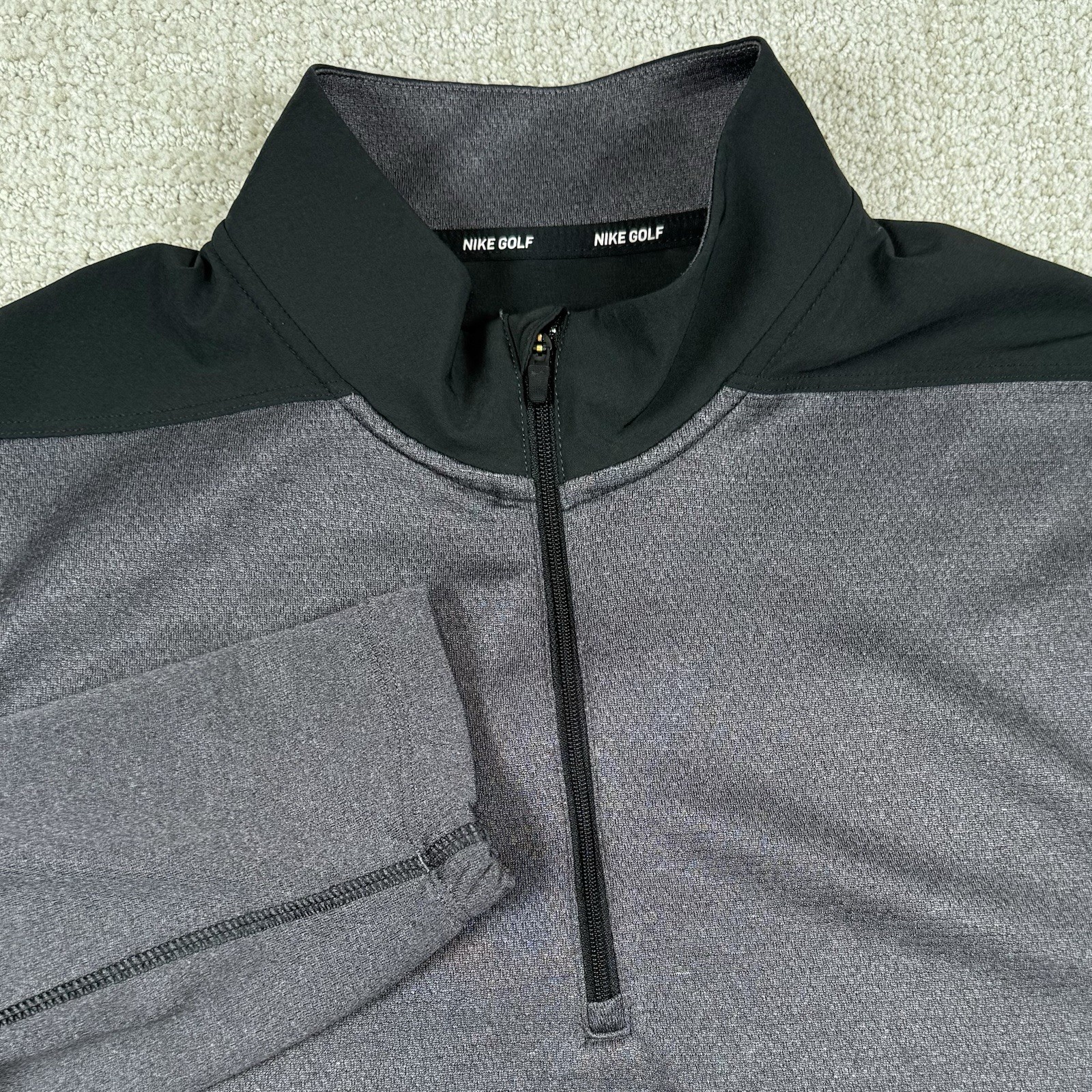 Nike Golf Dri-Fit Men's Medium Gray Performance 1/4 Zip Pullover gallery