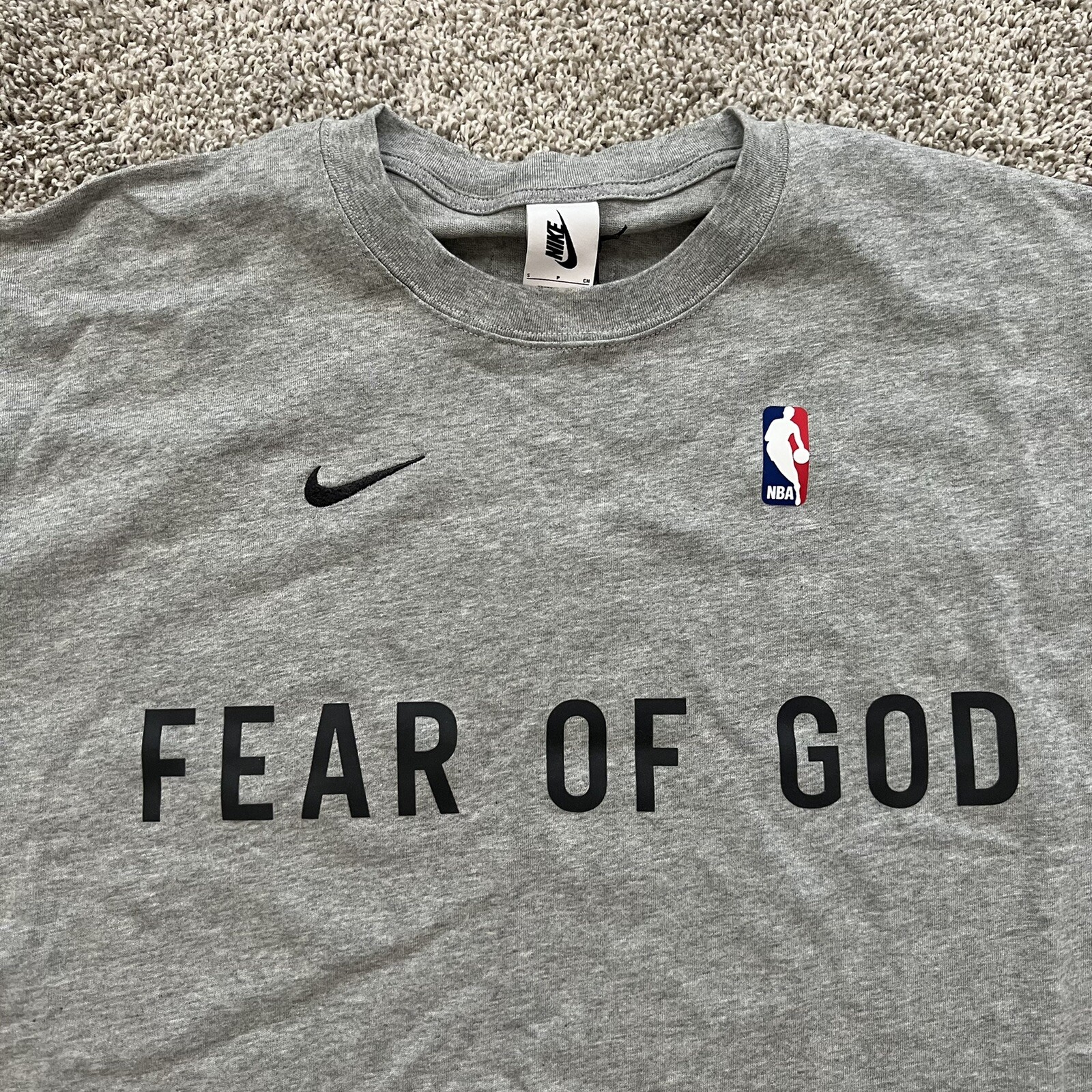 Nike x Fear Of God NBA Warm Up T-Shirt Dark Grey Heather CU4699-063 Men Size S gallery