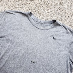 Nike Dri-FIT Shirt Mens Large Gray Swoosh Logo Moisture Wicking Athletic Tee