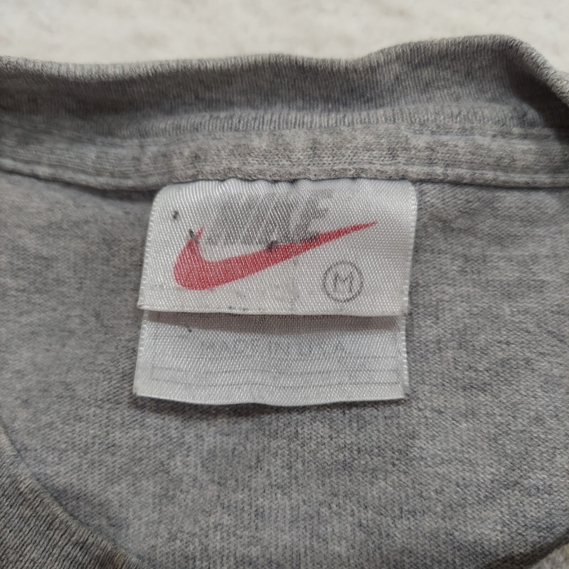 Vintage Nike Town Las Vegas T-Shirt Mens Size Medium Gray Embroidered Y2K gallery