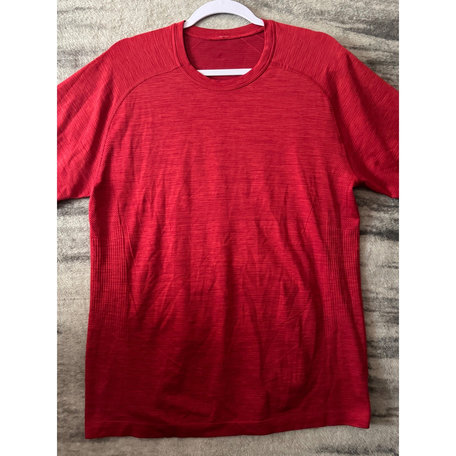 Lululemon Mens Metal Vent Tech Short Sleeve Shirt Red Heathered Size Medium gallery