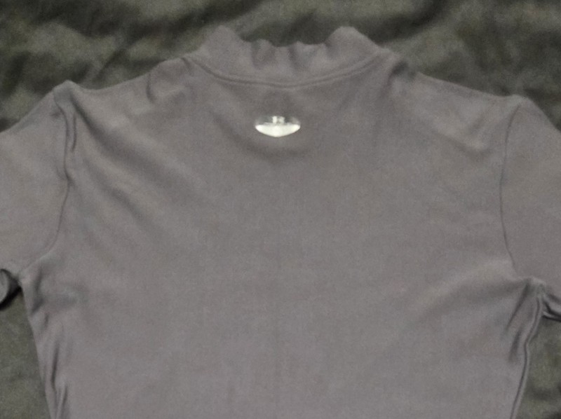 Y2K UNDER ARMOUR Cold Gear Compression Shirt Sz S Gray Mock Turtleneck LS 2007 gallery
