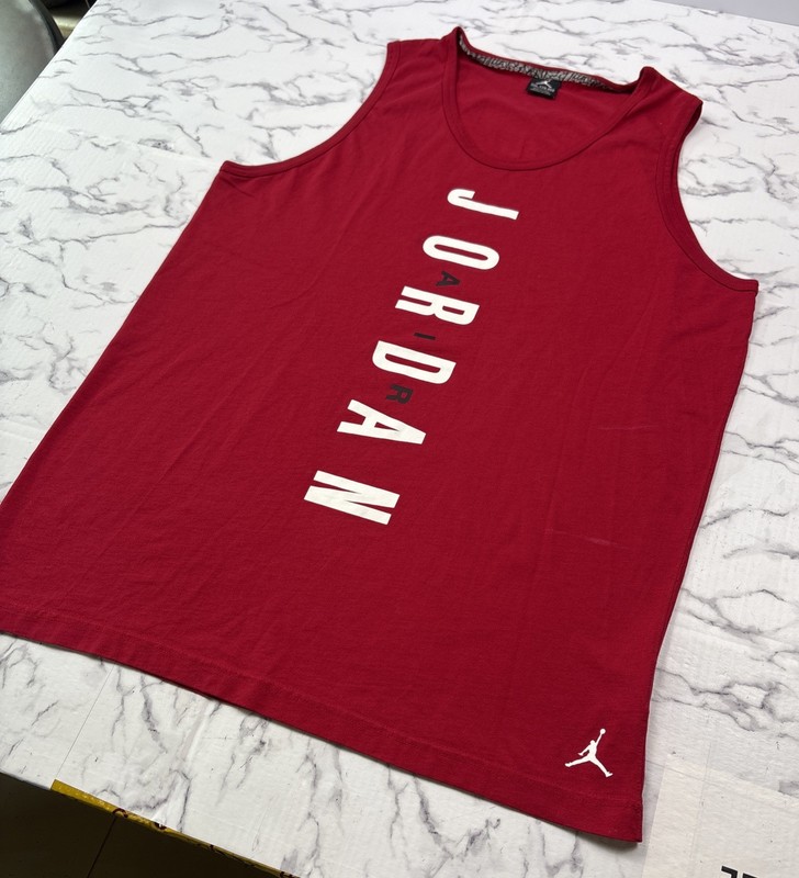 Air Jordan Men's 2XL Red Sleeveless Tank Top Cotton Lightweight Logo Crew Neck gallery