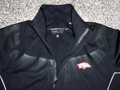 NWOT Men’s NIKE GOLF Storm Fit 1/4 Zip Wind Shirt M BLACK w/Trim & ARKANSAS Logo