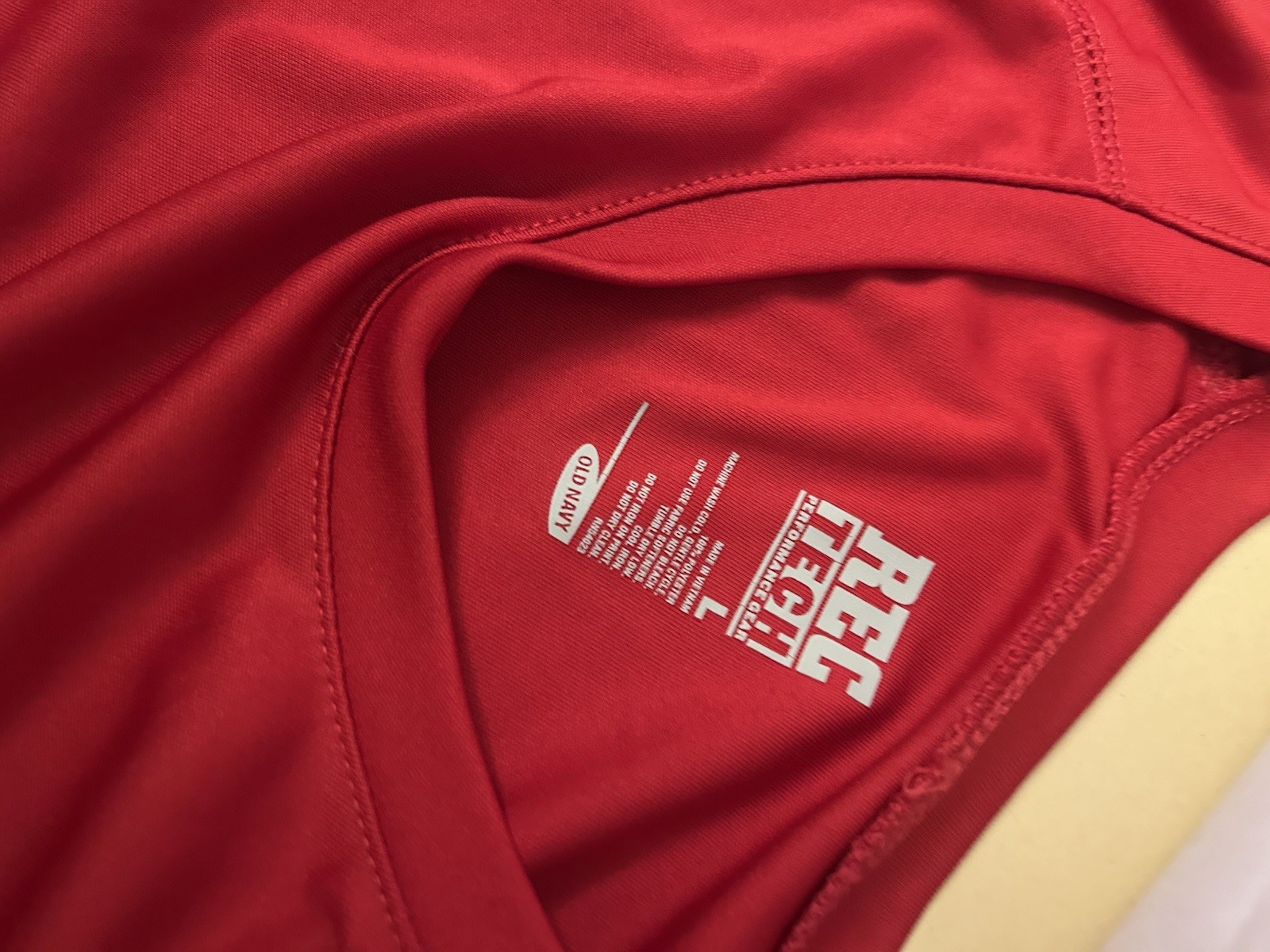 Old Navy Rec Tech Performance Gear Mens Large Red Tshirt gallery