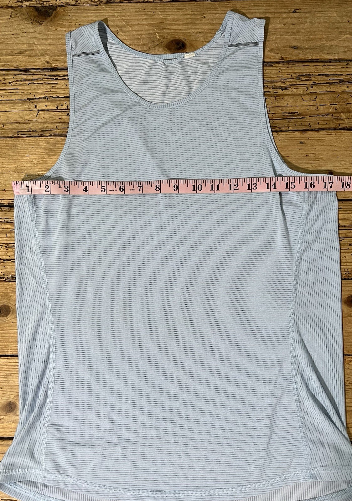 Lululemon Men’s Size S Heathered Ice Blue Open Air Tank gallery