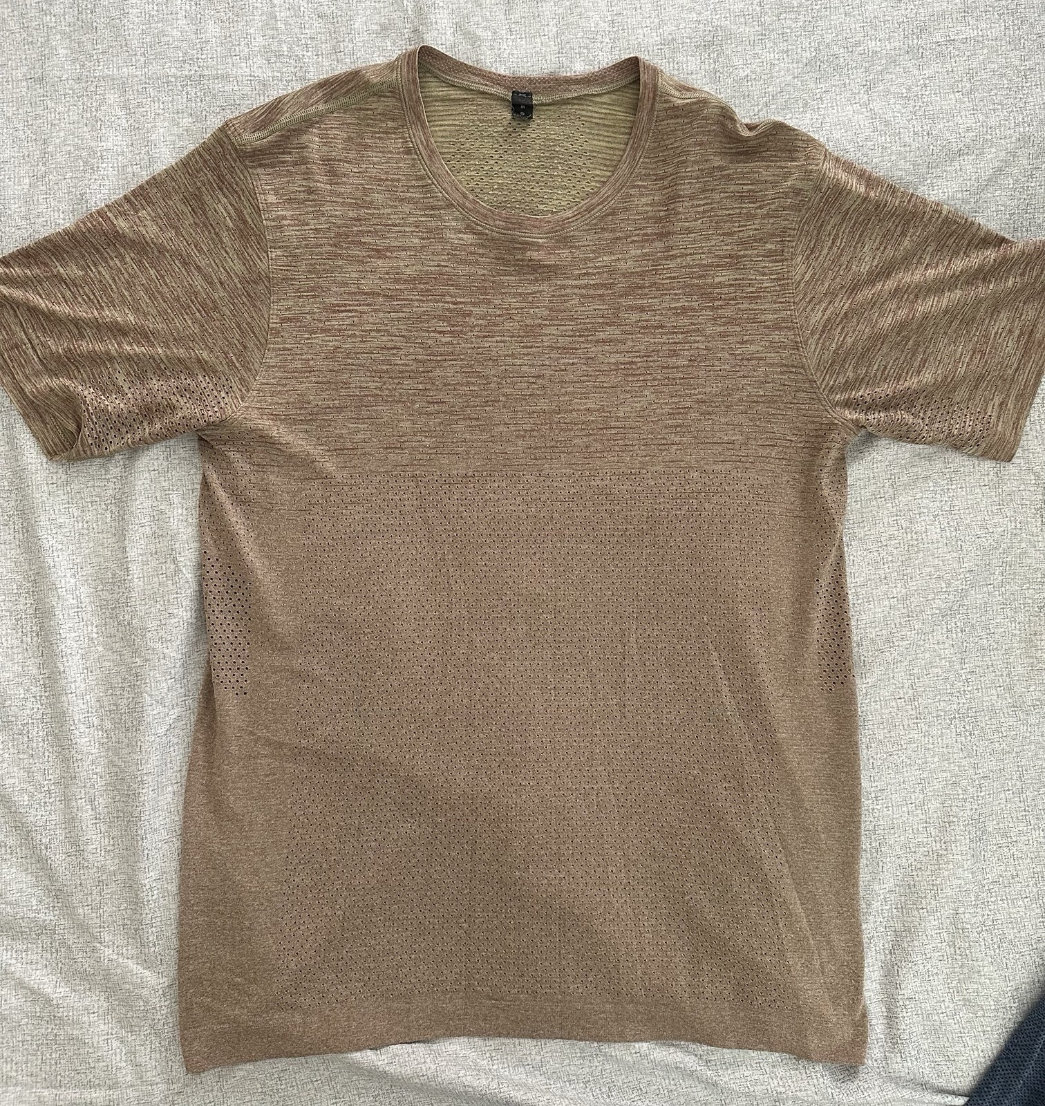 Lululemon Metal Vent Tech Shirt Men’s Medium Brown Seamless gallery