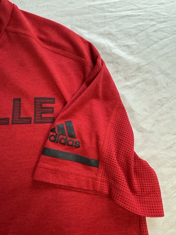 Adidas Louisville Cardinals Shirt Men Medium Red Athletic Performance Tee NCAA gallery