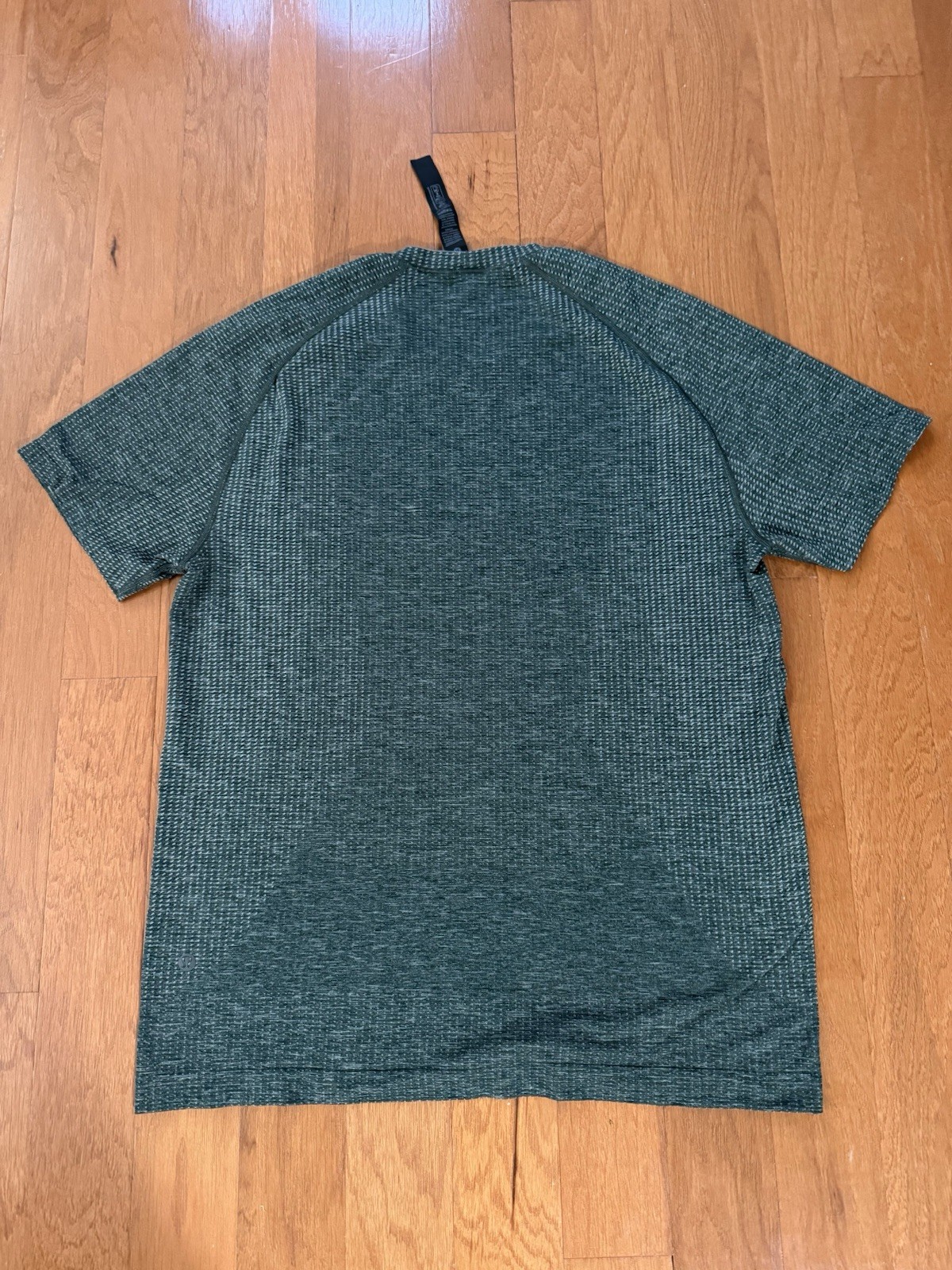 Men's Lululemon Metal Vent Tech T-Shirt Forest Green Size M gallery