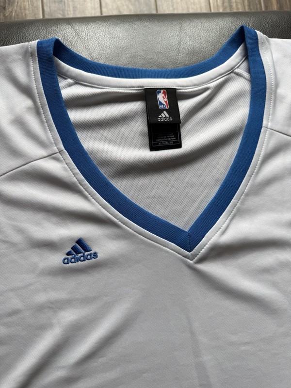 adidas NBA 4 Her Men’s T-Shirt XL White/Blue Mesh Polyester V-Neck Athletic gallery