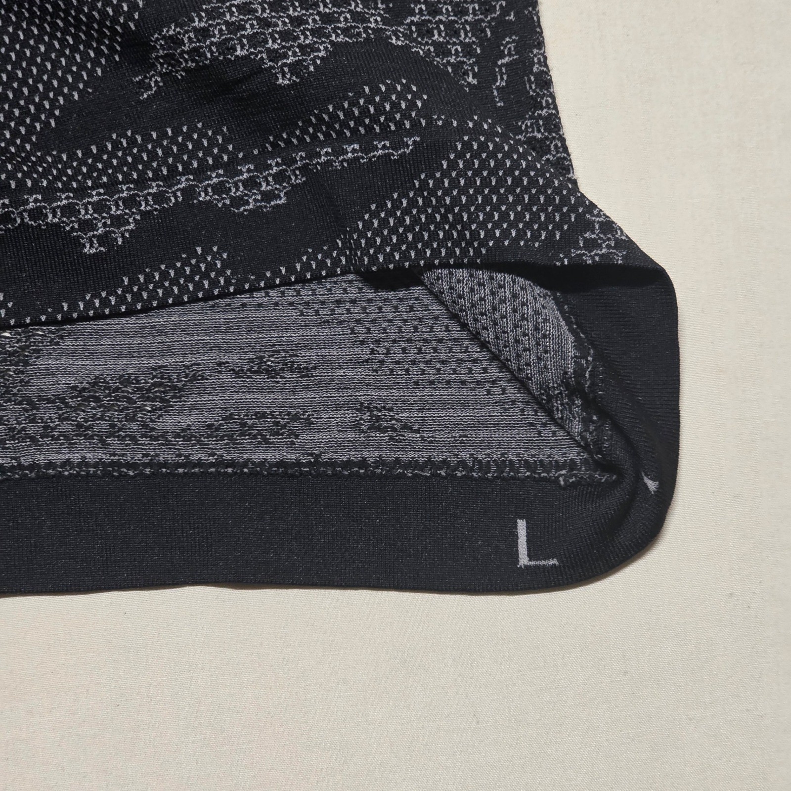 Lululemon Metal Vent Tech Short Sleeve Paris Black Camo Mesh T-Shirt Men Large gallery