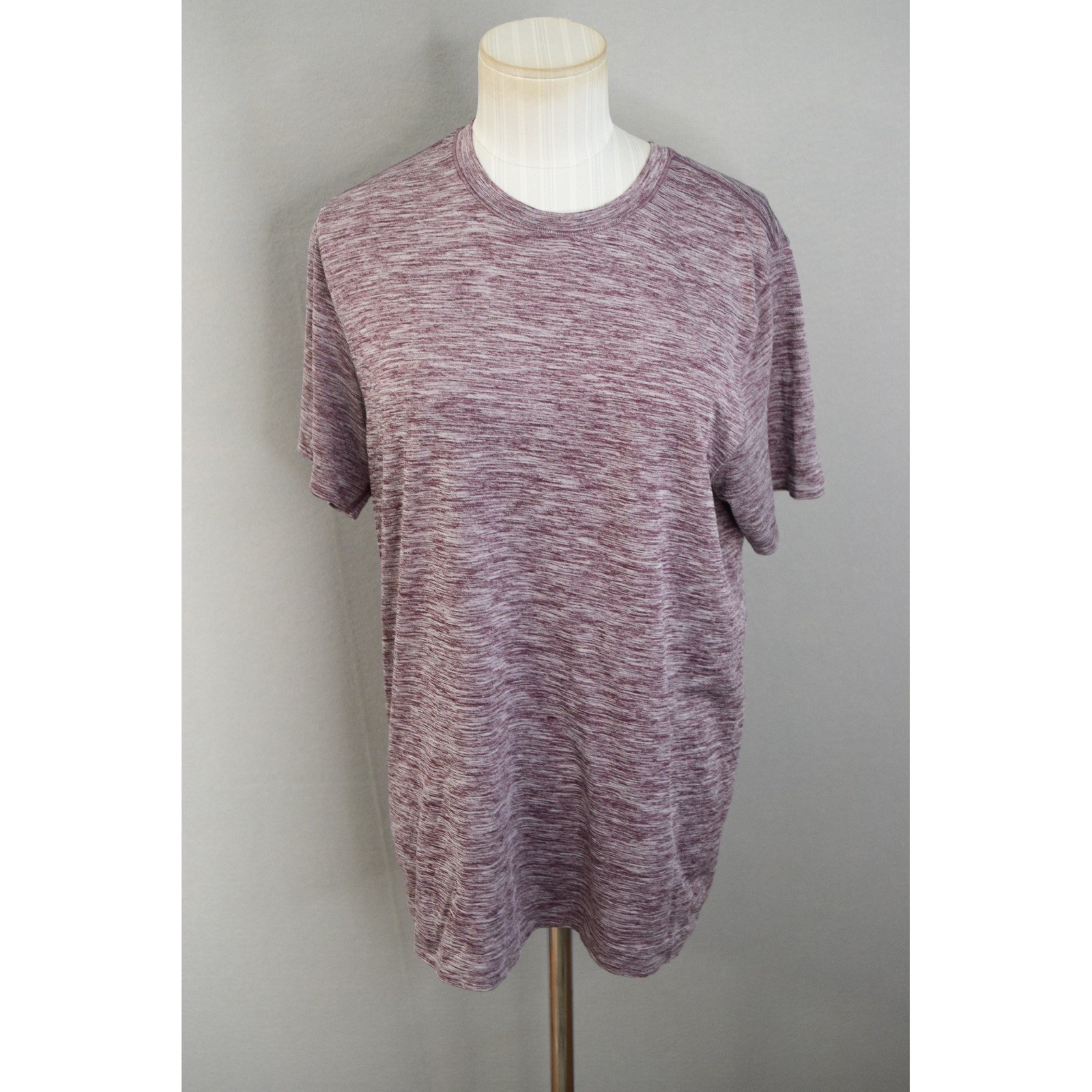 Lululemon Metal Vent Breathe Short Sleeve Shirt Medium Burgundy Heathered gallery