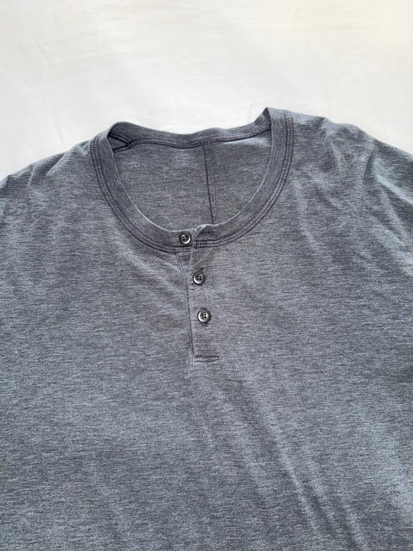 Men’s Lululemon 5 Year Basic Long Sleeve Henley Large Heathered Black gallery