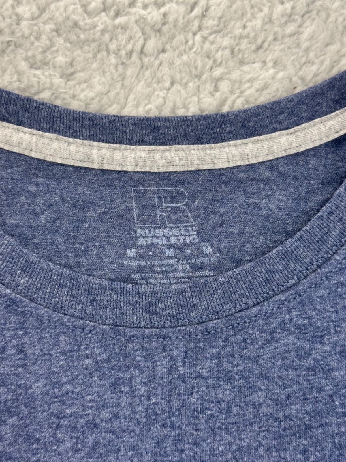 Russell Athletic Unisex Essential Performance T-Shirt Blue Tee Size Medium gallery