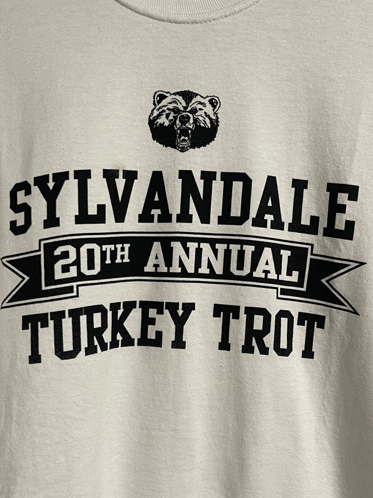 VTG Hanes Heavyweight 50/50 SYLVANDALE 20TH ANN TURKEY TROT BIG BEAR LOGO 🔥