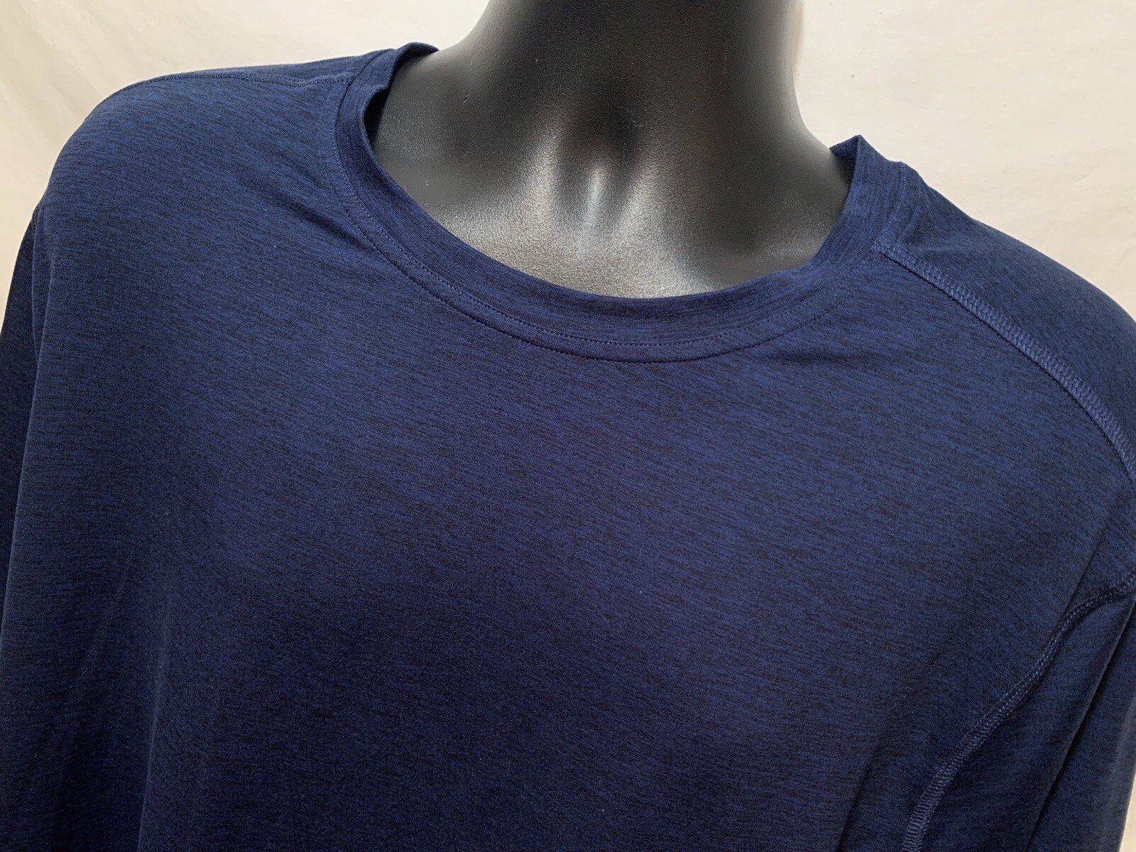 DSG Dick’s Sporting Goods Running S/S Men's Shirt Blue Sz 2XL Gym Workout Gear gallery